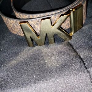 Michael Kors (Reversible Belt🩷) M/L